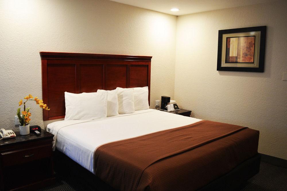 Rodeway Inn South San Francisco Airport Exterior photo