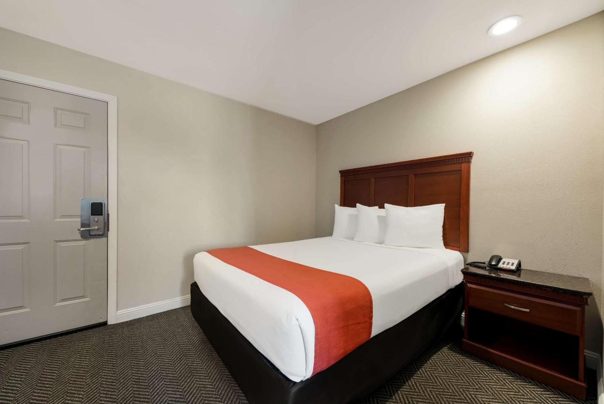 Rodeway Inn South San Francisco Airport Exterior photo