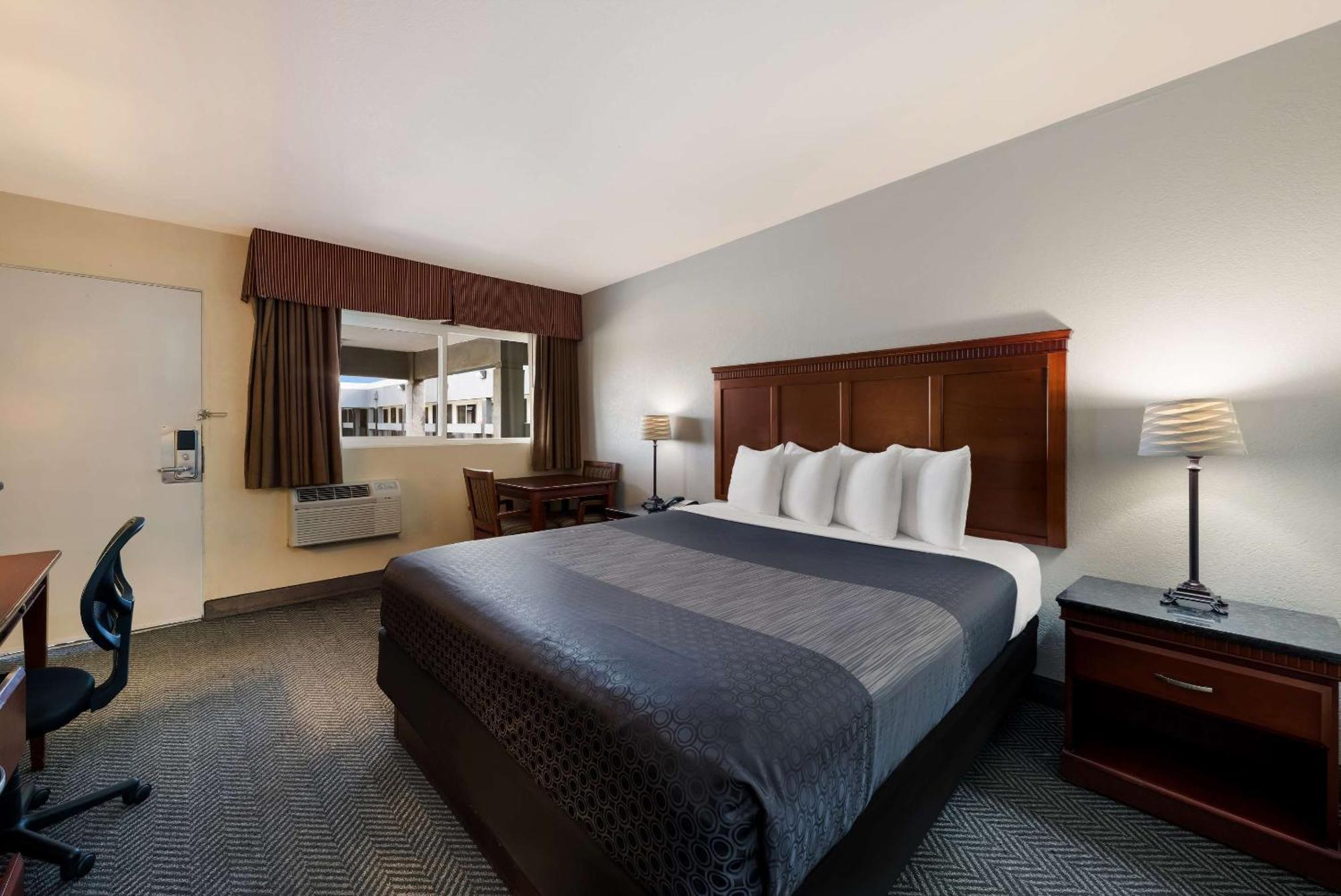 Rodeway Inn South San Francisco Airport Exterior photo